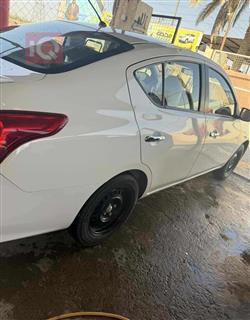 Nissan Sunny